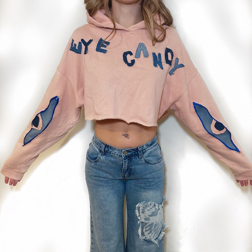 Zipper Eyes Statement Hoodie🌸🧿